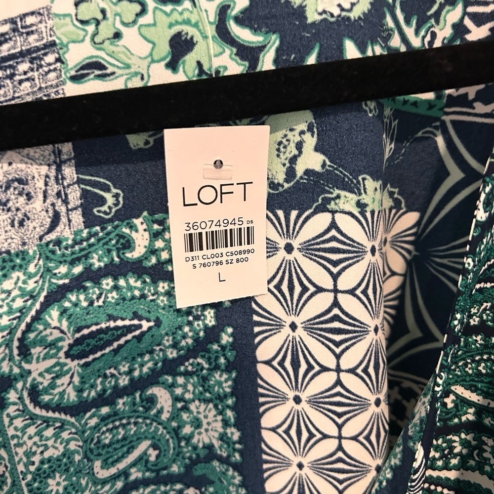 NWT LOFT Green and Blue Patterned Wrap Blouse Size L - Picture 7 of 10